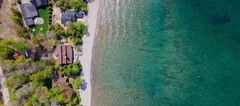 Cottage tiny heaven.