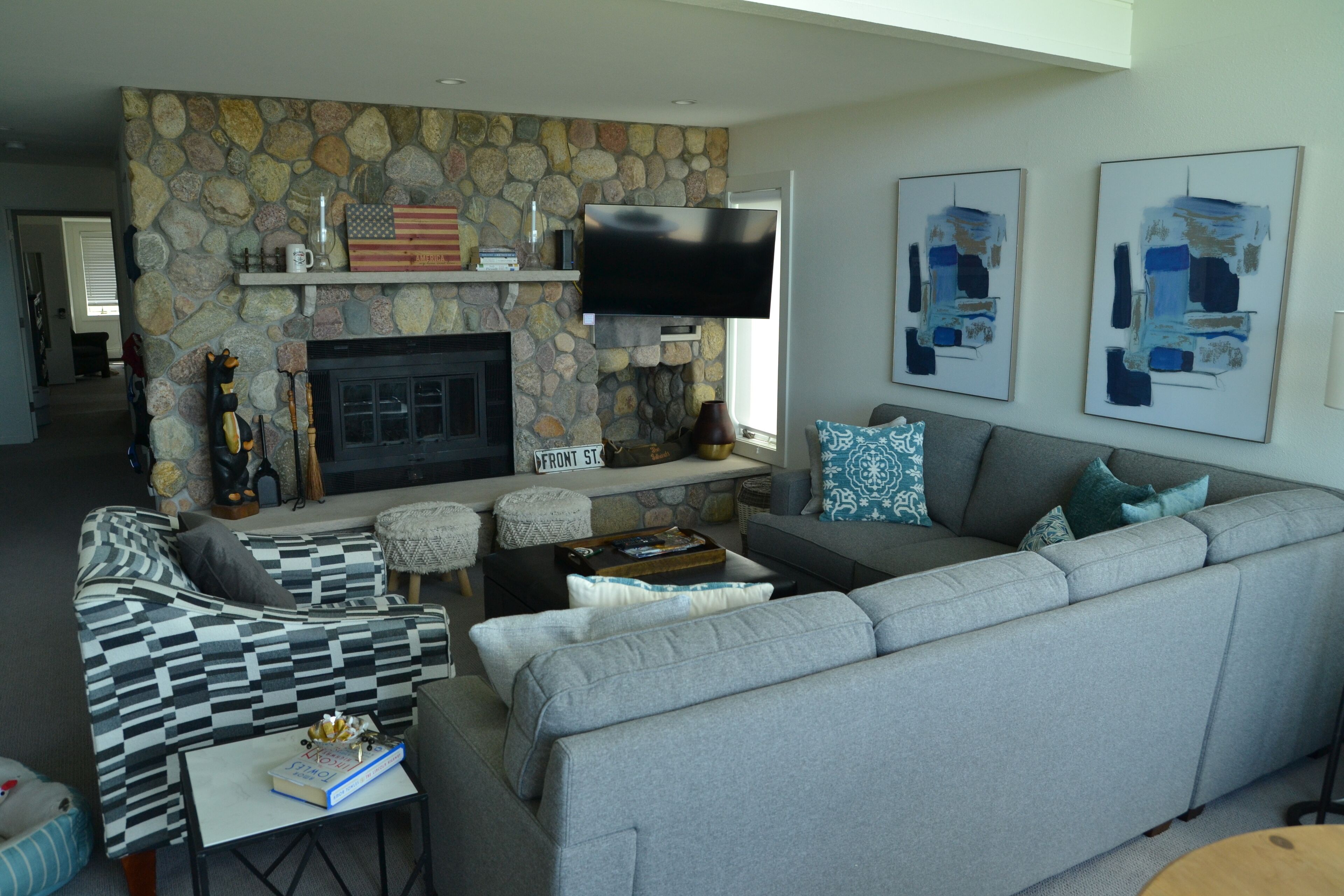 Beautiful 4 bedroom Harborage Condo on Lake Charlevoix in Boyne City