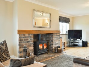 TV, fireplace - Large family home ideal for a special occasion or family get together. (Dearham, near Maryport)