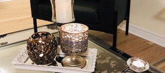 Tastefully decorated spacious apartment Burlington