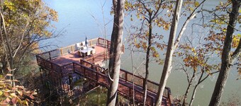 Claytor Lake Hideaway
