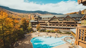 House | Pool | Outdoor pool