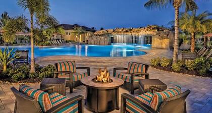 Luxury Awaits In Our 2 Bed 2 Bath at Bonita National