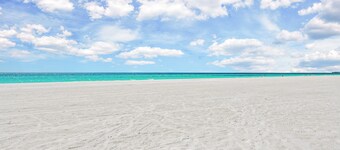 Captain's Quarters at Anna Maria Island Inn