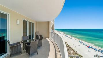 Condo, Multiple Beds (Ocean Villa 1302 ) | Outdoor dining