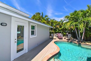 Exterior - Coconut Cottage #3 by AMI Locals (Holmes Beach)