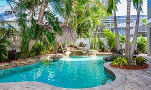 House, 6 Bedrooms | Pool