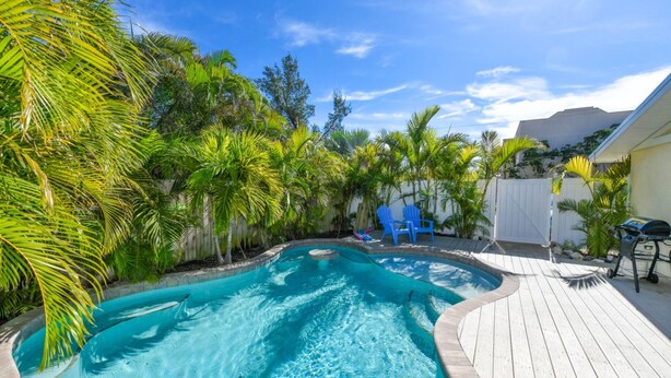 House, 3 Bedrooms | Pool - Coconut Cottage #1 by AMI Locals (Holmes Beach)