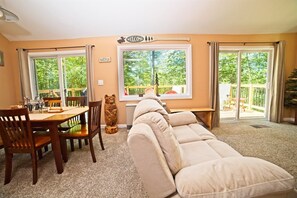 House (Tobey Rd. 51, Waterville Estates) | Living room | TV
