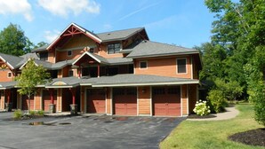 Condo (Riverside 1H, Lincoln) | Exterior - Enjoy Fall Foliage at the Base of South Peak Loon Mountain! - Rs1hl (Lincoln)