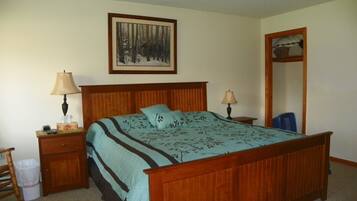 3 bedrooms, desk, free WiFi