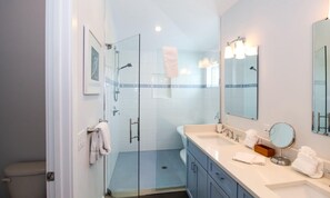Ferienhaus, 3 Schlafzimmer | Badezimmer | Haartrockner, Handtücher