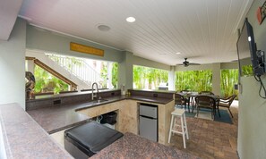 House, 4 Bedrooms | Minibar - Gulf Pearl by AMI Locals (Holmes Beach)