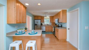 House, 2 Bedrooms | Private kitchen - Dockside Paradise by AMI Locals (Anna Maria)