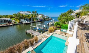 House, 3 Bedrooms | Pool