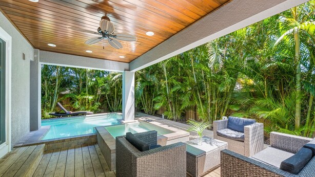 House, 5 Bedrooms | Private spa tub - Gulf View Beach House by AMI Locals (Bradenton Beach)