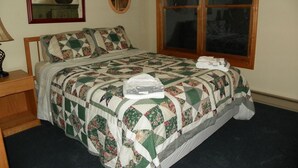 Unclassified image, 3 of 14, button - Pet Friendly Deer Park Riverfront Condo Sleeping 8 - Dp246w (North Woodstock)