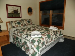 Condo (Deer Park 246, North Woodstock) | 3 bedrooms - Pet Friendly Deer Park Riverfront Condo Sleeping 8 - Dp246w (North Woodstock)