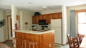 Unclassified image, 2 of 14, button - Pet Friendly Deer Park Riverfront Condo Sleeping 8 - Dp246w (North Woodstock)