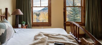 Outpost: Grand View 3140 - Air conditioning!