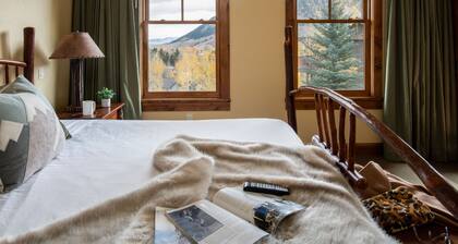 Outpost: Grand View 3140 - Air conditioning!