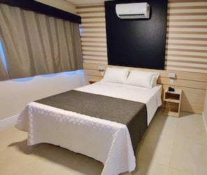 Habitación de lujo | Minibar, caja fuerte, cortinas opacas y sistema de insonorización