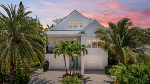 House, 4 Bedrooms | Exterior - Island Pearl Oasis by AMI Locals (Holmes Beach)