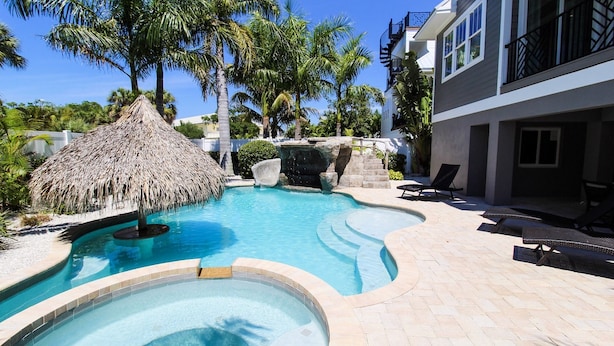 Private spa tub - Harbor Haven by AMI Locals (Holmes Beach)