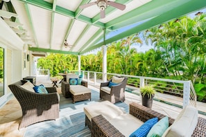 House, 4 Bedrooms | Balcony