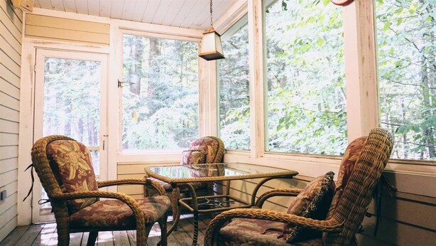 Unclassified image, 1 of 57, button - A Charming Private Home Rental, Beautifully Landscaped and Located in Forest Ridge, Lincoln, NH - Fr42l (Lincoln)