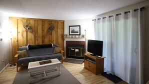 Condo (Windsor Hill B16, Waterville Valley) | Exterior
