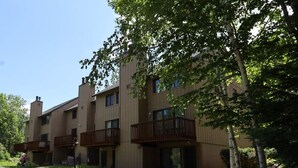 Condo (Windsor Hill B16, Waterville Valley) | Exterior
