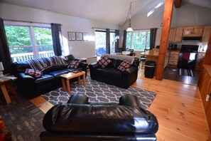 House (Bell Valley 146, Waterville Estates) | Living room | Flat-screen TV