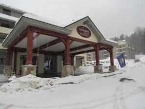 Condo (PB Feb 12th-19th, 2Kil, Lincoln) | Exterior