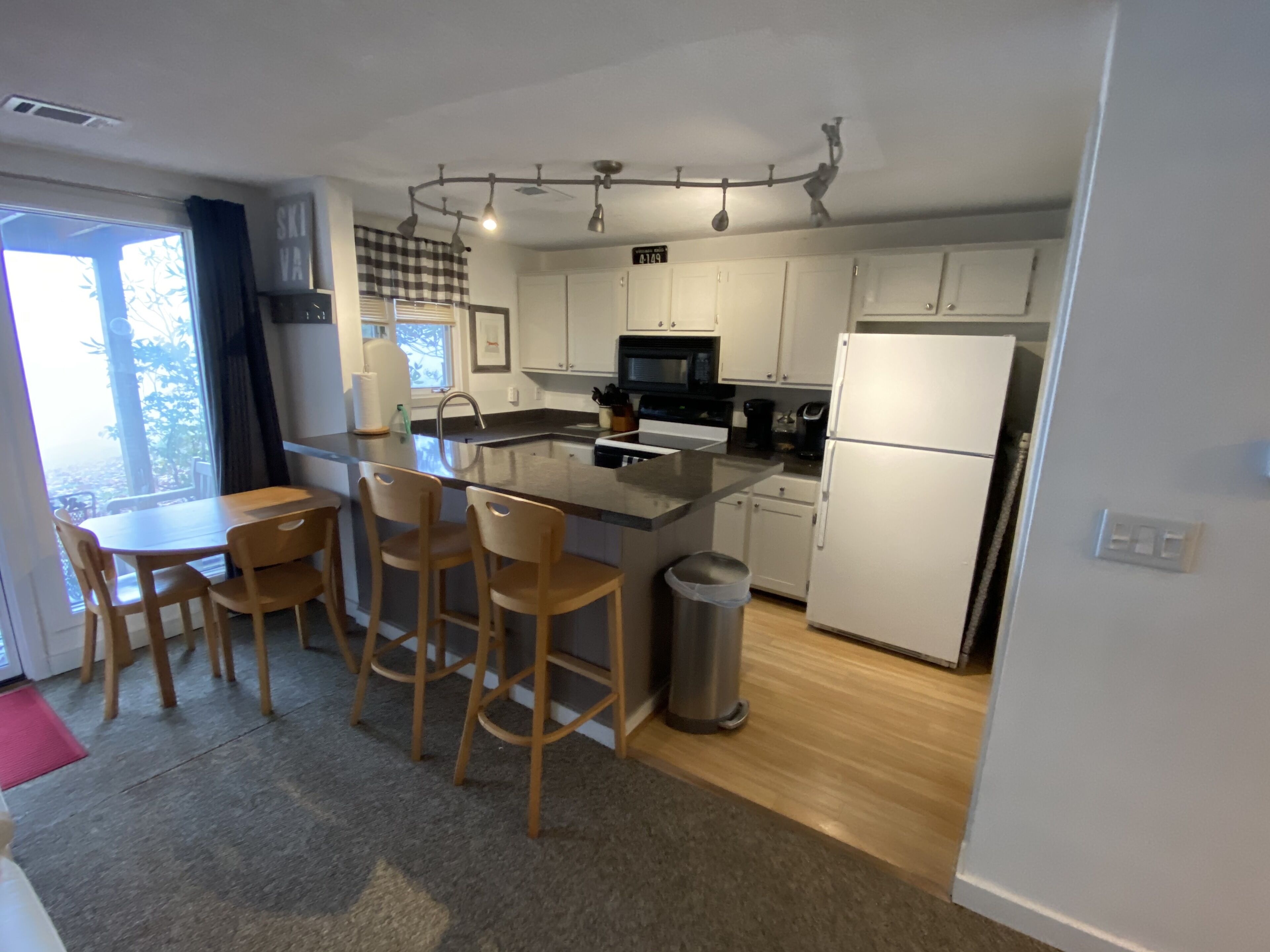 Ski In & Ski Out Condo - Heart of Wintergreen