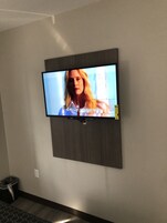 Standard Single Room, 1 Queen Bed | Memory foam beds, free WiFi