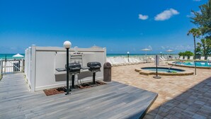 BBQ/picnic area - Sand Castle by Plumlee Vacation Rentals (Indian Shores)