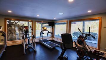 Condo (Deer Park 170A, North Woodstock) | Exterior