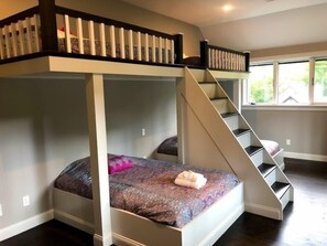 Exterior - Experience a Newly Constructed Private Home Across From Loon Mountain! - Cf2bl (Lincoln)
