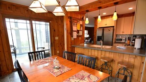 Unclassified image, 3 of 20, button - Private Pet Friendly 4 Bedroom Deluxe Vacation Home, Close to Waterville Valley Resort! - Wv68t (Thornton)
