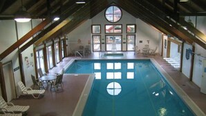 Kondominium (Deer Park 103, North Woodstock) | Kolam renang