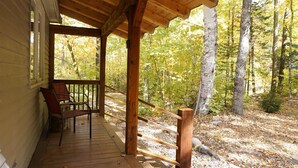 Hus (Snowood 196, Waterville Estates) | Balkong