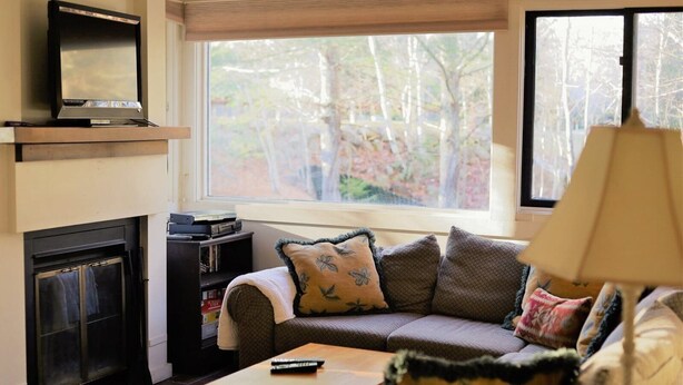 Apartment (Snowsbrook 13, Waterville Valley) | Wohnzimmer