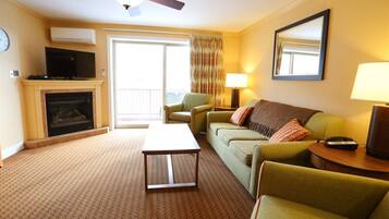 Condo (PB Jan 7th-9th, 1Set, Lincoln NH) | Exterior