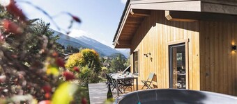 Veliski-Lodge, a chalet for rent in Haute-Maurienne