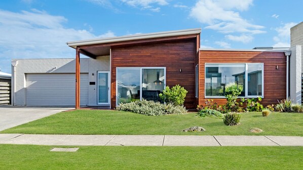 Exterior - A large family home situated just down the road from Port Fairy's family friendly Pea Soup Beach (PORT FAIRY)