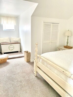 3 bedrooms, desk, iron/ironing board, free WiFi - 3BR Quaint Cottage in Historic Gettysburg Close to Battlefield & Ski Liberty (Gettysburg)