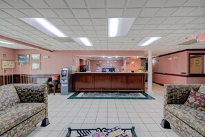 Reception - Plantation Inn & Suites Near Locust Grove I 75 (Jackson)