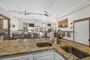 Interior - The Ray - 2nd Floor Historic Condo- Walk to DNTN (St. Augustine)