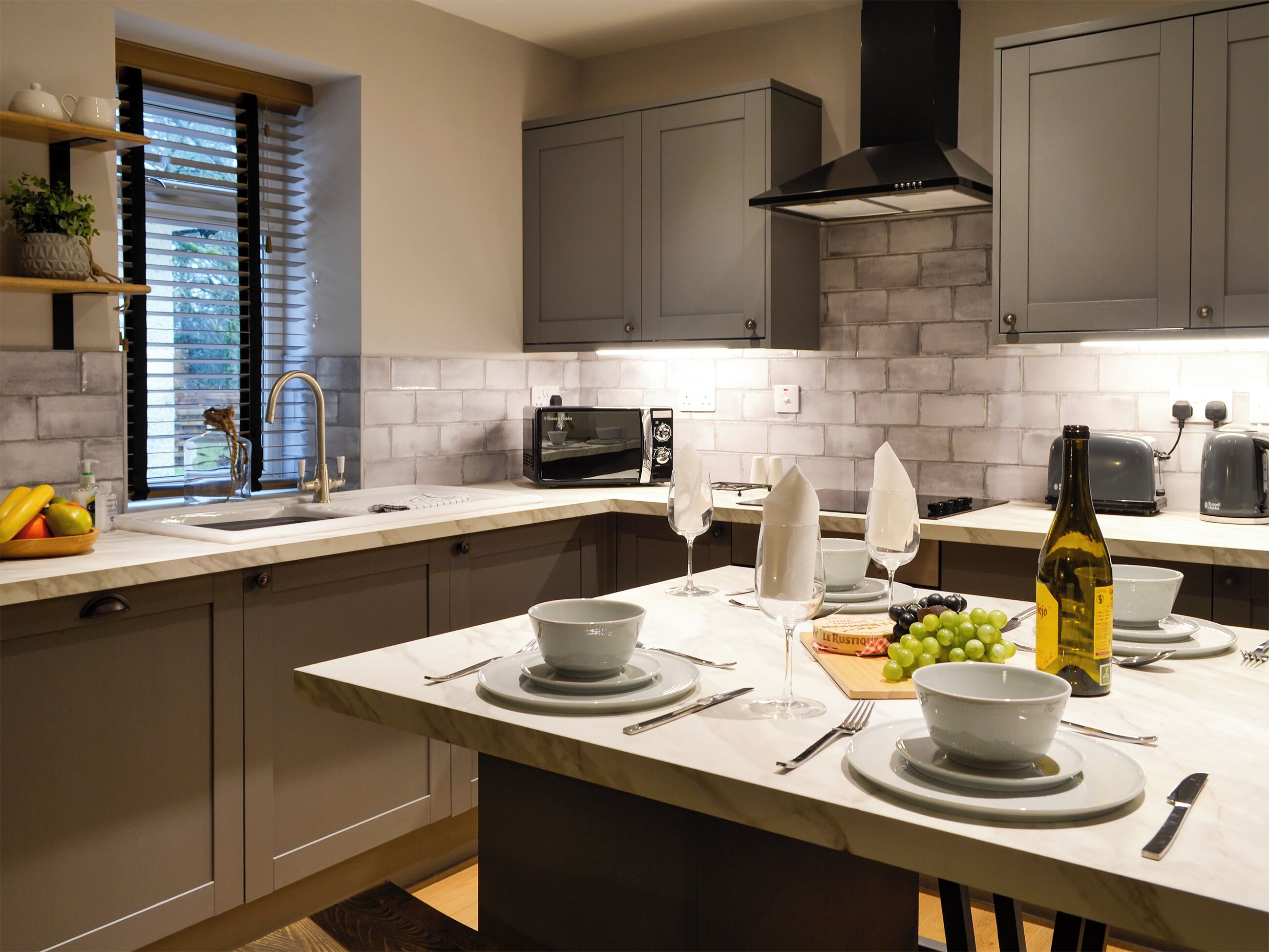 Oven, dishwasher, high chair, freezer